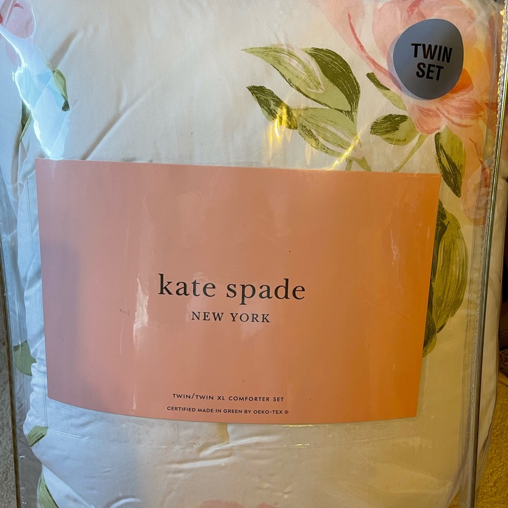 Late Spade Breezy Magnolia comforter set sz twin